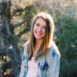 Meet your Posher, Ella